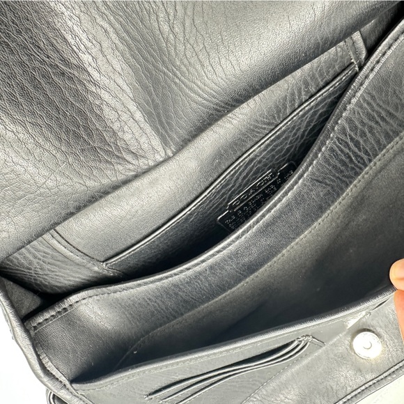 Coach Black Leather Shoulder Bag – Vintage Style, Clean with Multiple Pockets - Picture 4 of 9